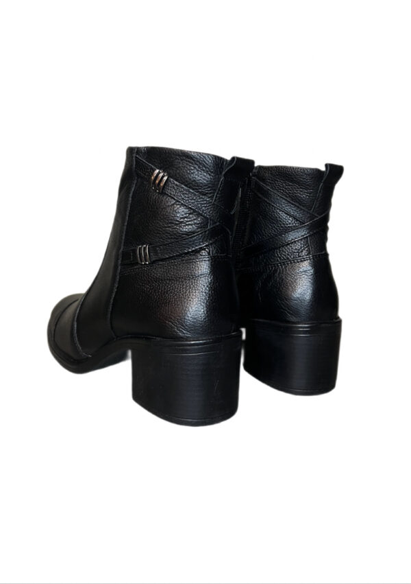 BOTA COURO PRETO ARMAZÉM K - Imagem 2
