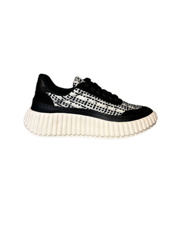 TENIS PRETO/BRANCO ARMAZEM K